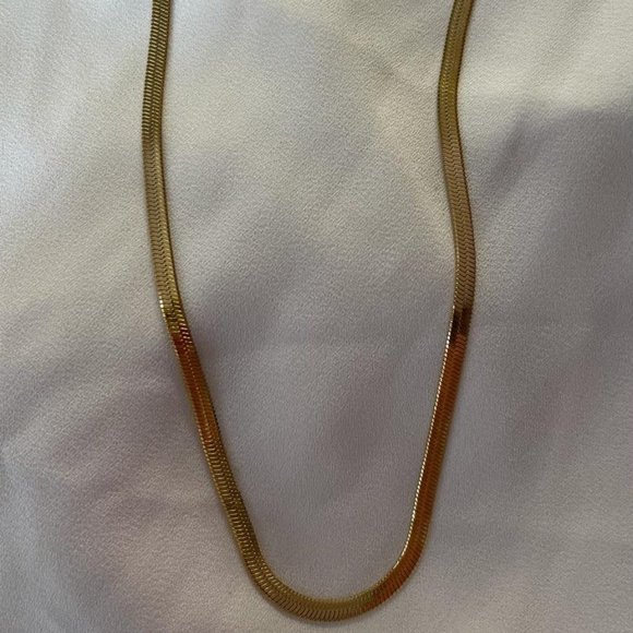 14K Gold Plated Stainless Steel Necklace set (2 pieces) - Picture 4 of 6